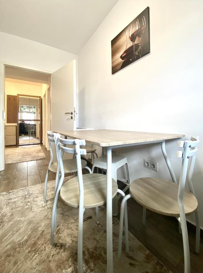 Daria'S Apartment Braszów Zewnętrze zdjęcie